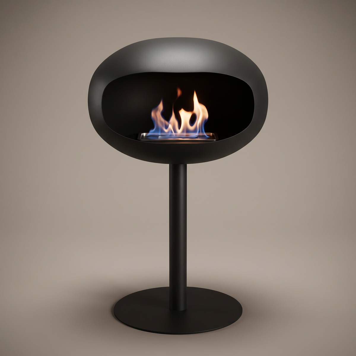 Ember Bioethanol Fireplace – Freestanding Black Edition